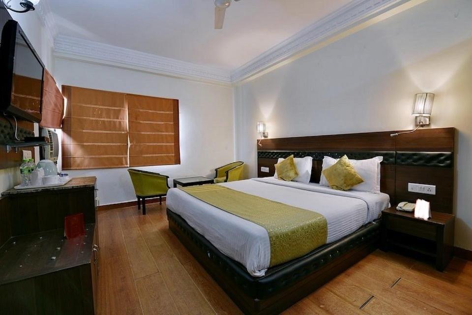 Hotel Empire Regency ジャイプール エクステリア 写真